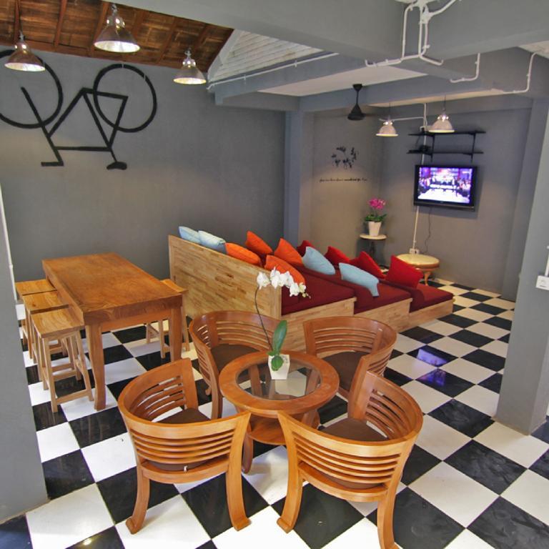 קוטה לומבוק Kayun Hostel Downtown מראה חיצוני תמונה