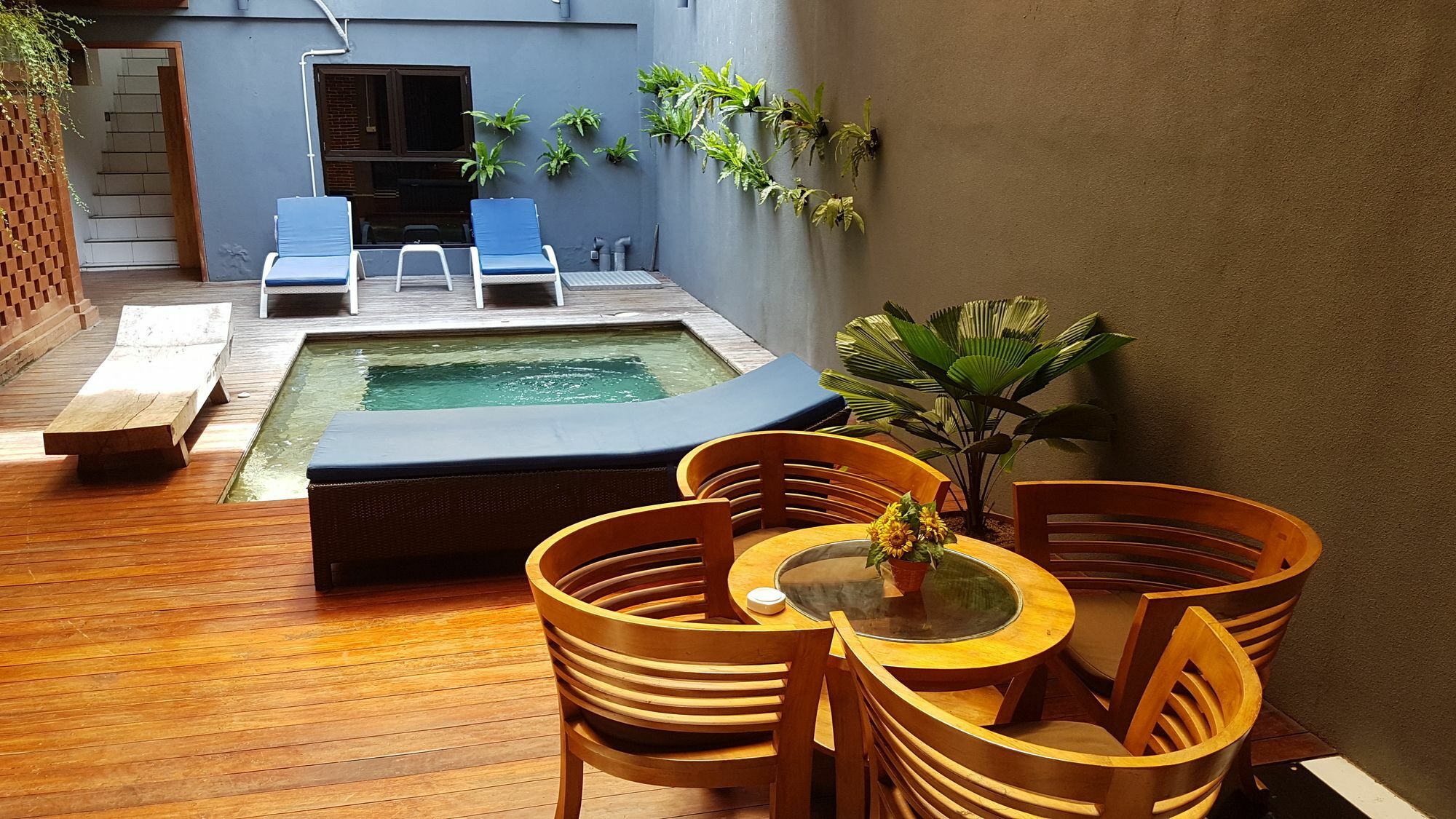 קוטה לומבוק Kayun Hostel Downtown מראה חיצוני תמונה